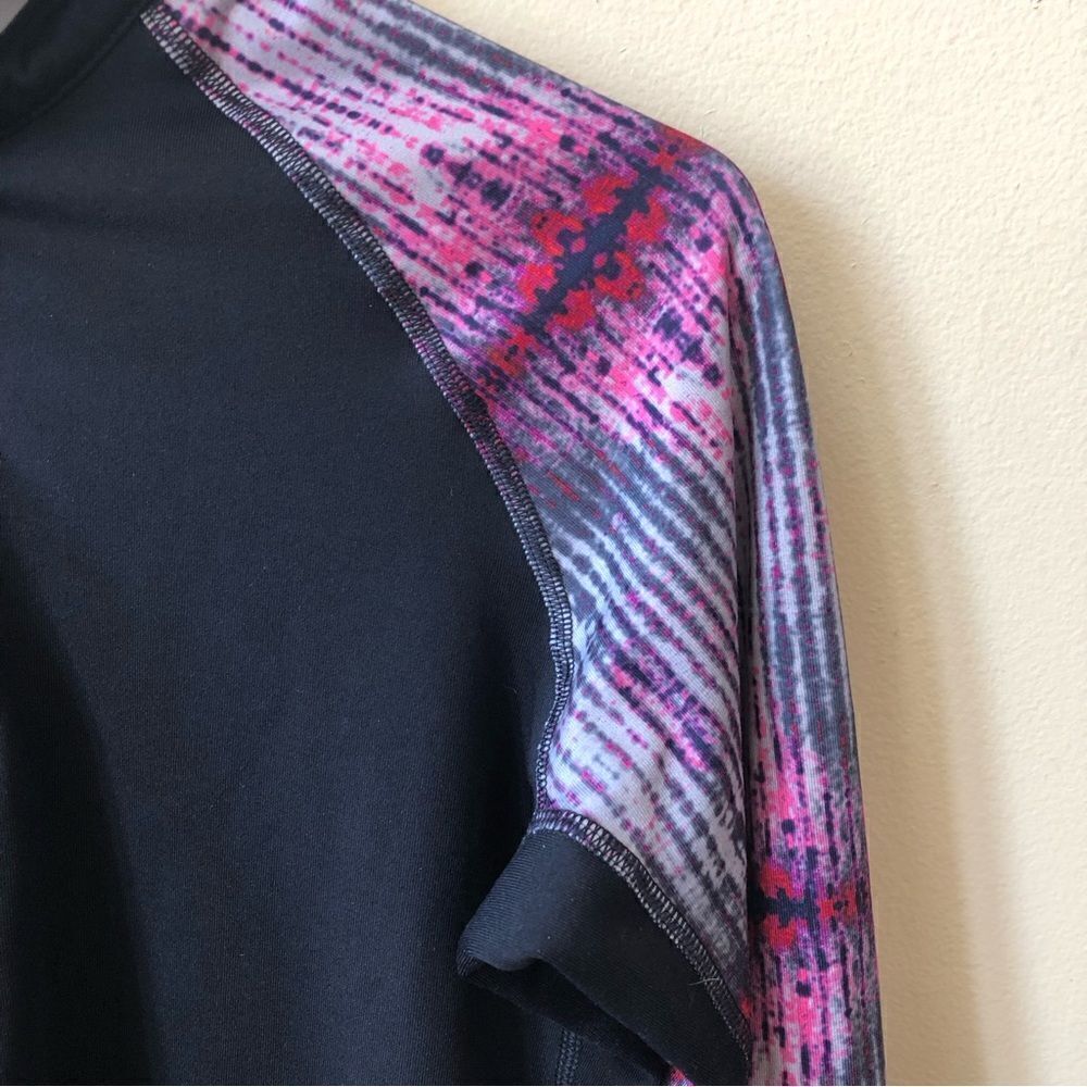 Nike Pro Compression 3/4 Zip Top - Picture 2 of 5